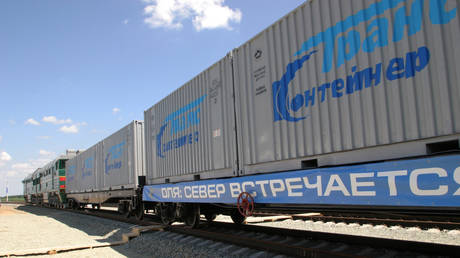 First Russian transit cargo travels through Iran to Saudi Arabia