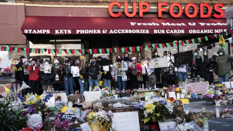 Businesses where George Floyd was killed sue Minneapolis, saying police are not protecting the area