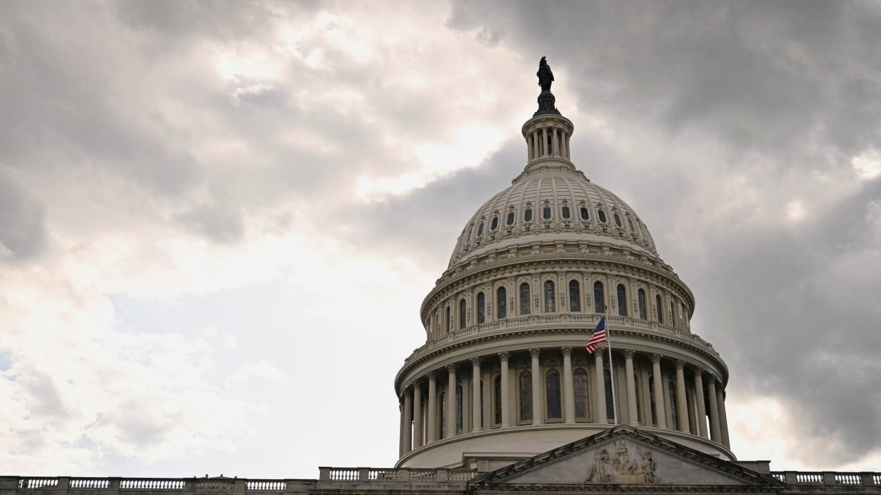 Trump’s big tax-cut bill advances as debt concerns mount