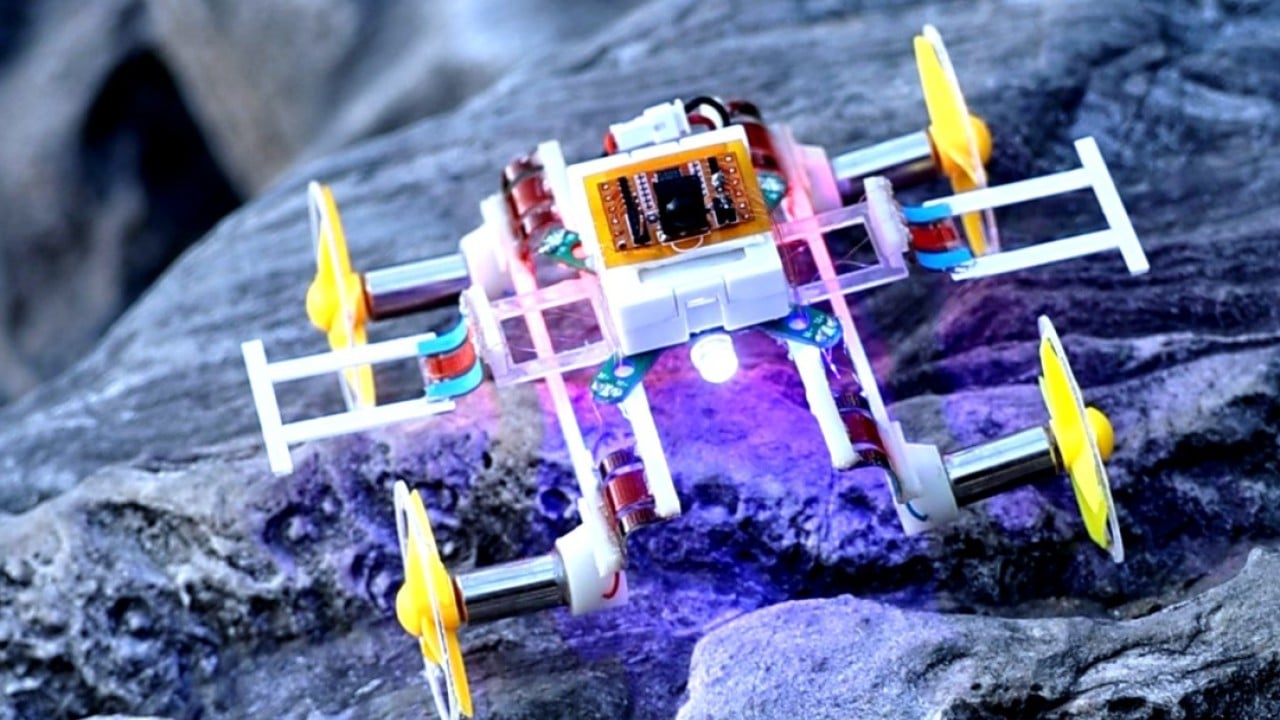 Scientists create smallest, lightest wireless robot that can transform to suit conditions