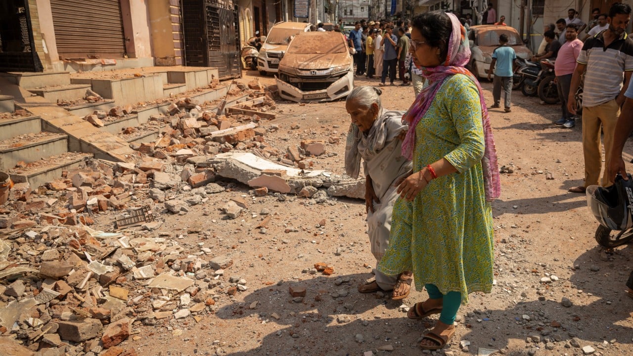 China calls for restraint as India, Pakistan military conflict escalates