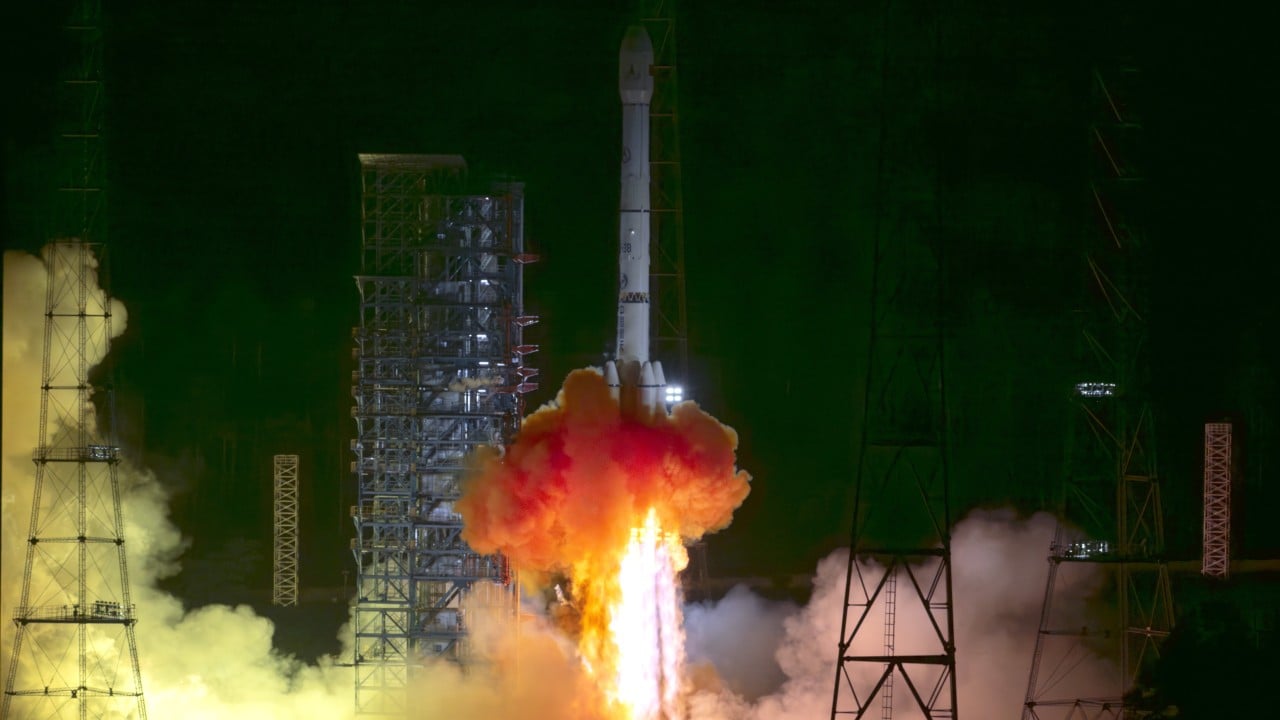 China’s Tianwen-2 lifts off on mission to bring asteroid samples back to Earth