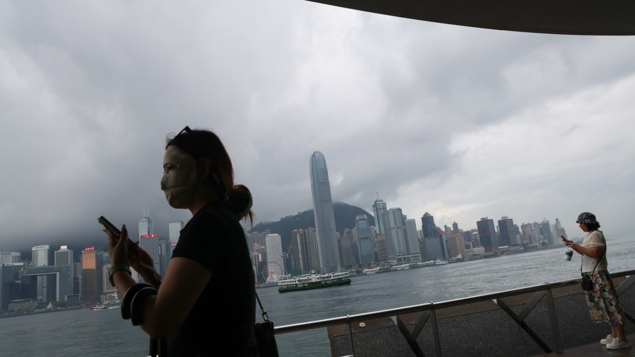 Hong Kong braces for midweek heavy showers and squally thunderstorms
