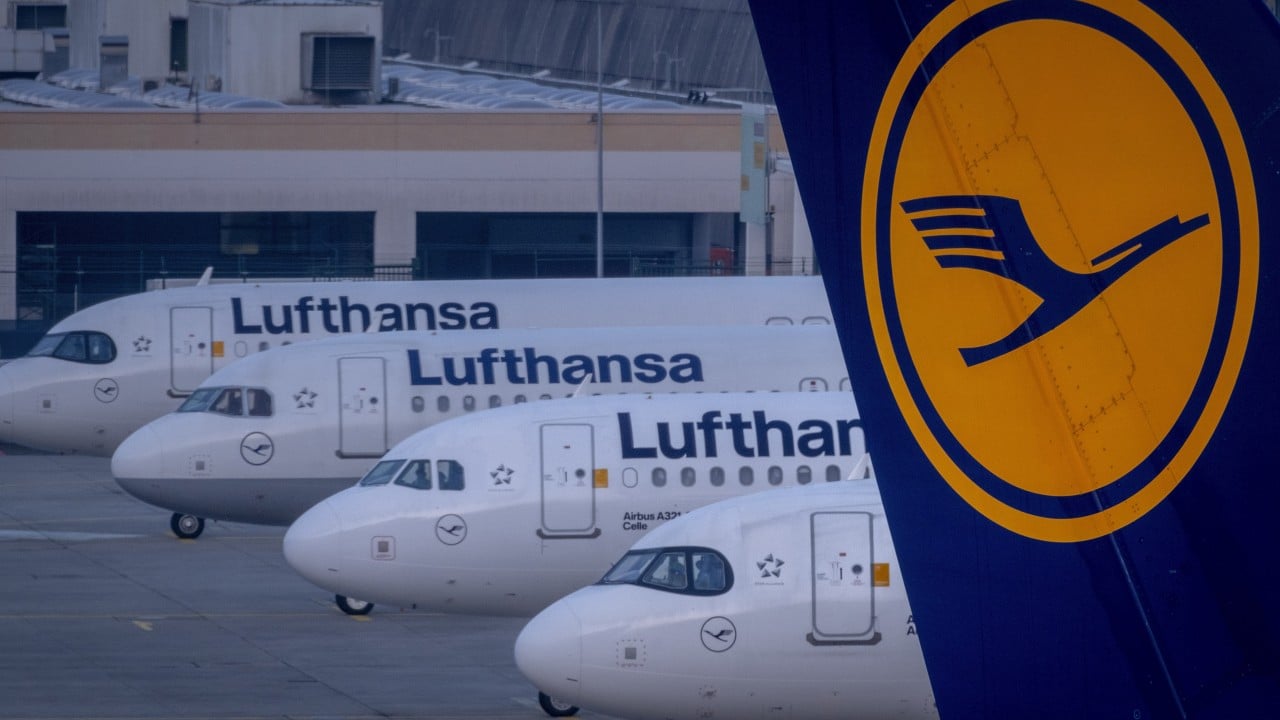 Lufthansa plane flown by autopilot after pilot faints in cockpit