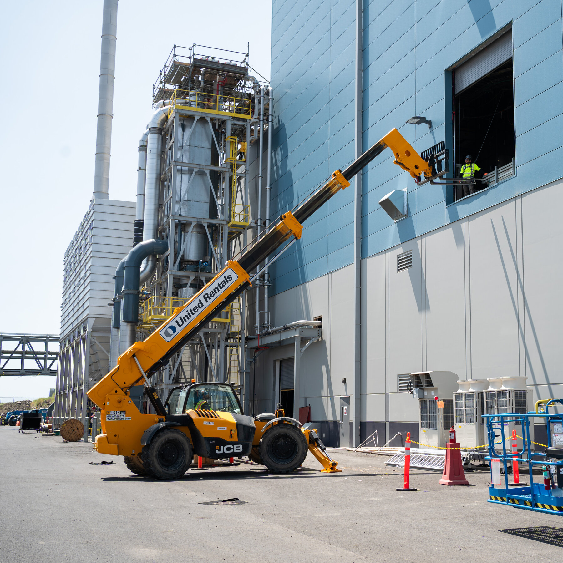 Trump’s Trade and Tax Policies Start to Stall U.S. Battery Boom