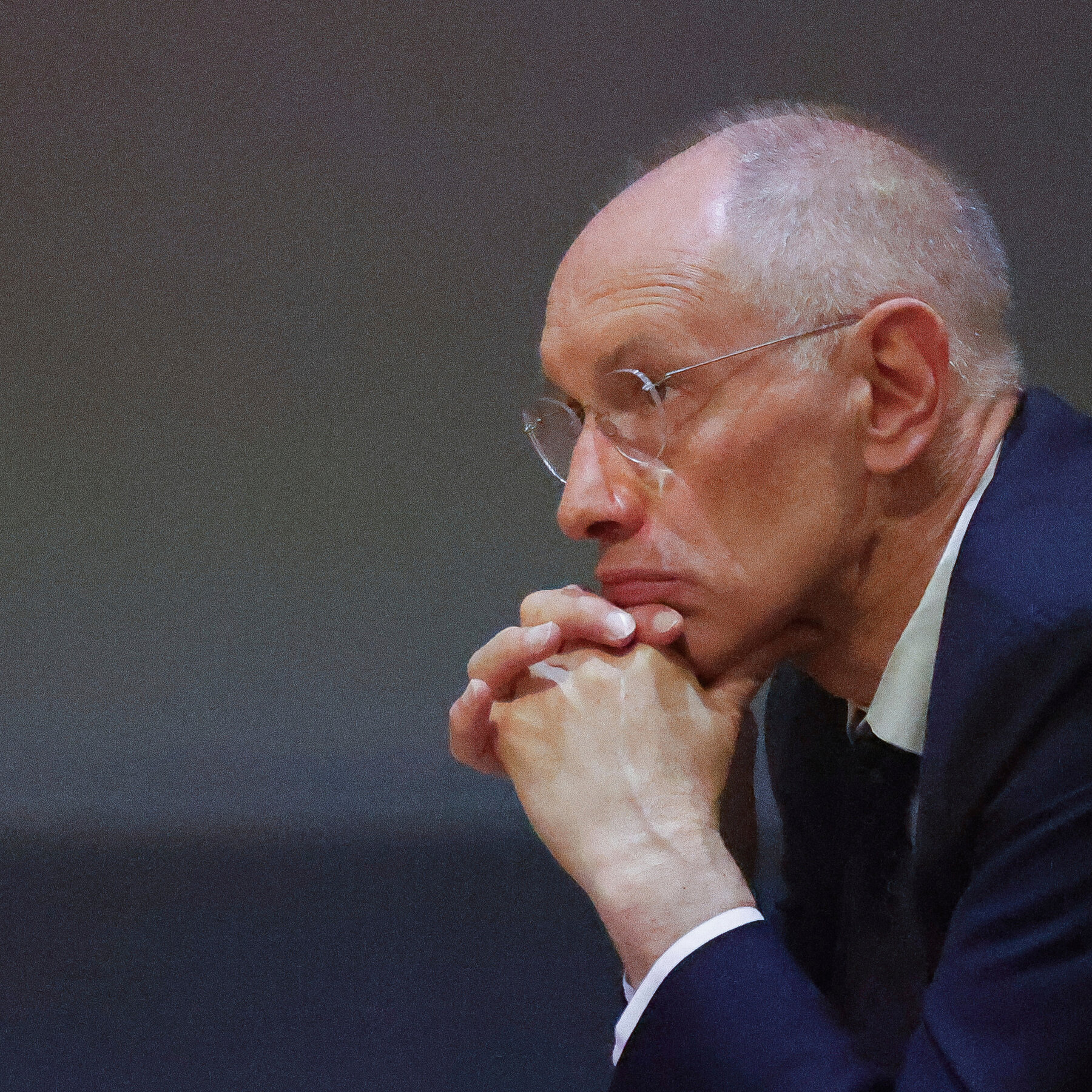 He Made Billions on Google and PayPal. Now, He’s Betting on News.