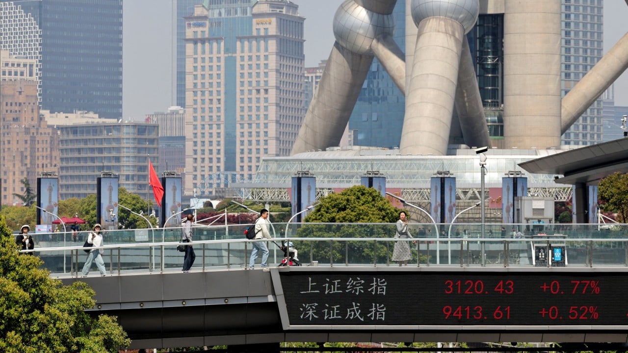 Hong Kong, Shanghai to tighten financial ties at Lujiazui Forum