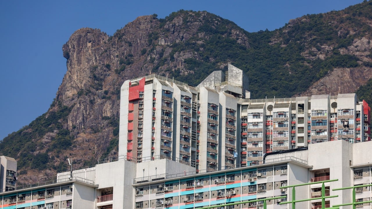 Hong Kong lawmakers back criminalising of subletting public rental flats