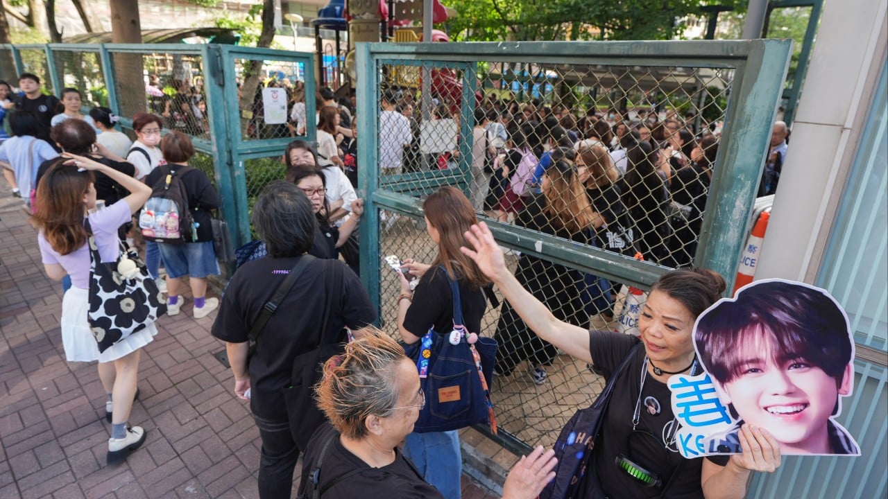 Fans throng Hong Kong boy band Mirror event to support Keung To after fall