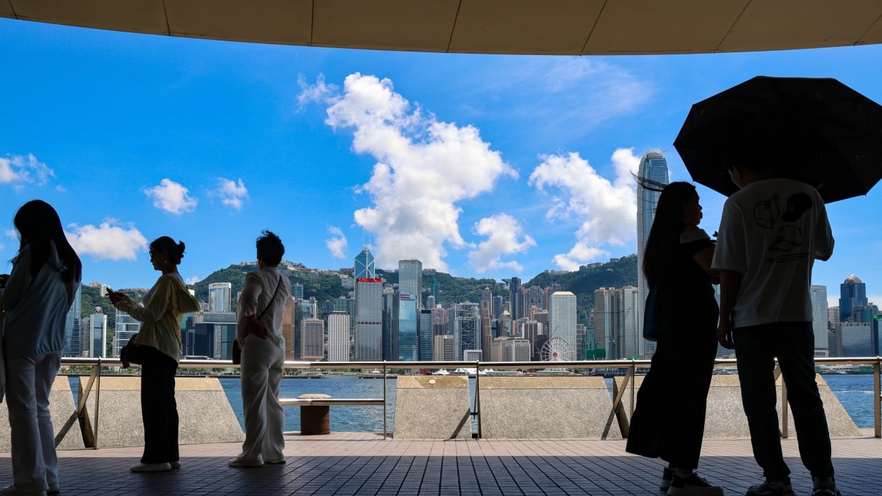 Hong Kong Observatory may raise No 1 typhoon signal on Wednesday morning