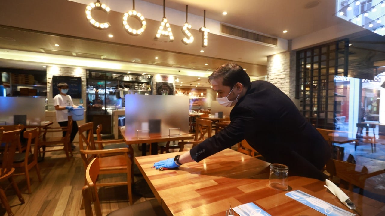 33-year-old King Parrot Group shuts 9 restaurants in Hong Kong