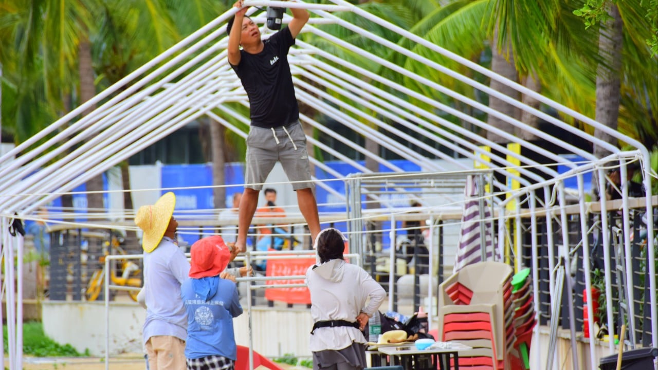 Typhoon Wipha forces evacuation of hundreds of thousands in southern China