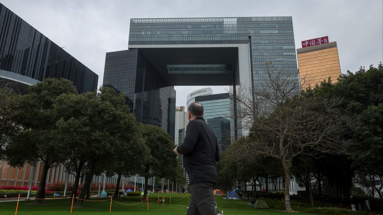 Happiness in Hong Kong must be the focus, along with civil service efficiency