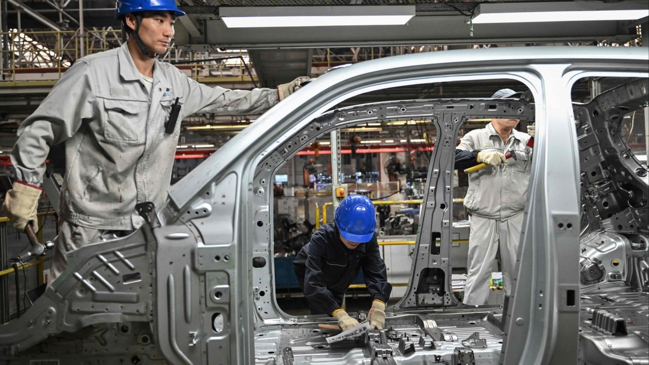 BYD and Geely bank on big discounts, Xpeng’s ‘super AI’ SUV : 7 EV reads