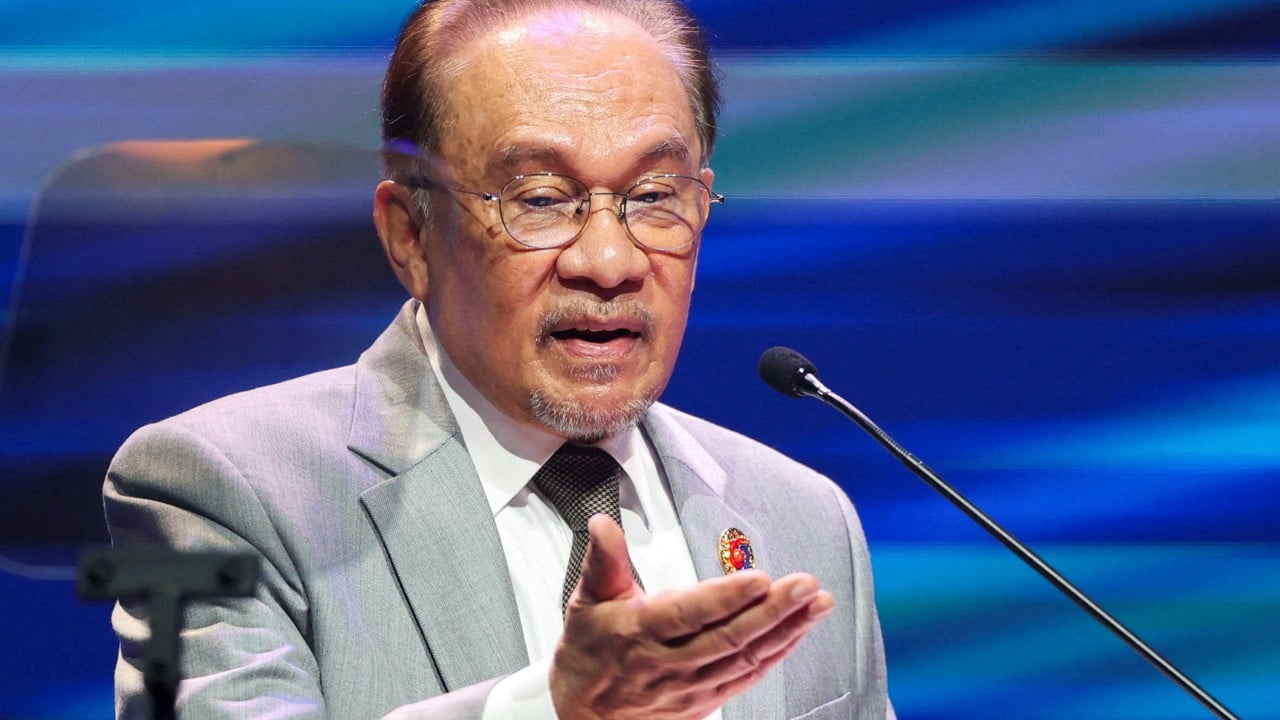 ‘Be my guest’: Malaysia’s Anwar dares rivals to hold no-confidence vote
