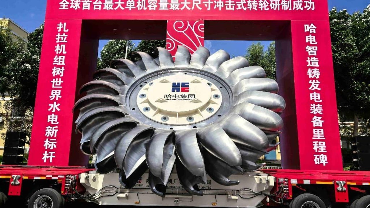 China rolls out record-setting turbine for Tibet hydropower plant
