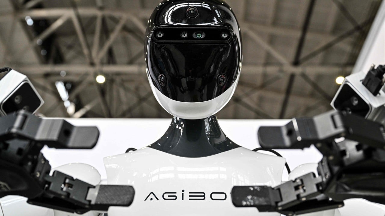Robot maker AgiBot seeks stake in Shanghai firm in potential back-door listing