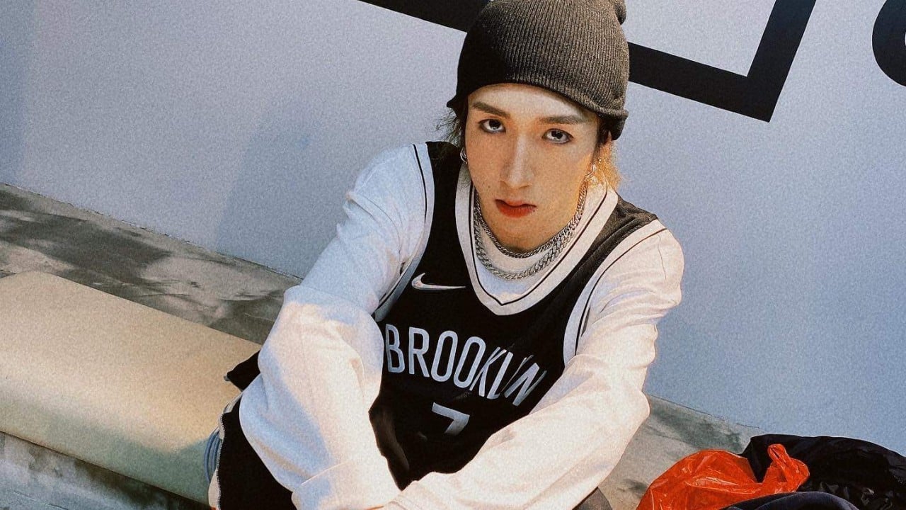 Hong Kong dancer Mo Li sues 12 parties for damages over Mirror concert accident