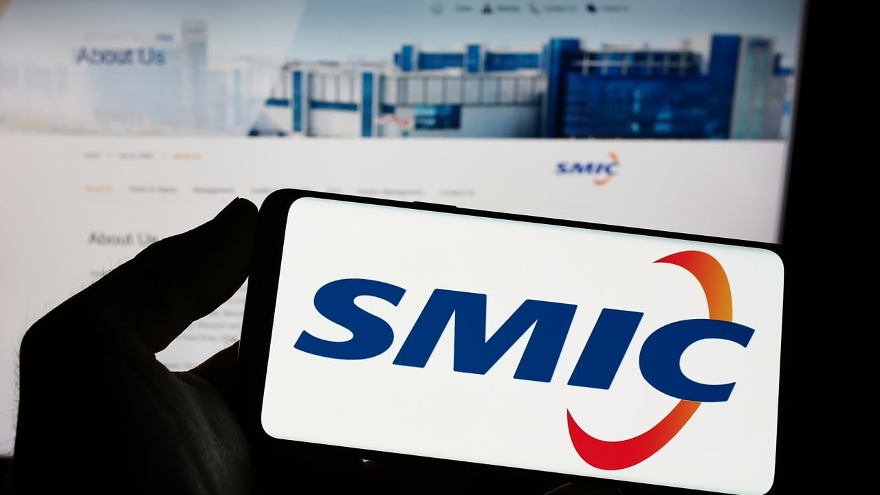 SMIC shrugs off US curbs with record revenue outlook on tight chip supply