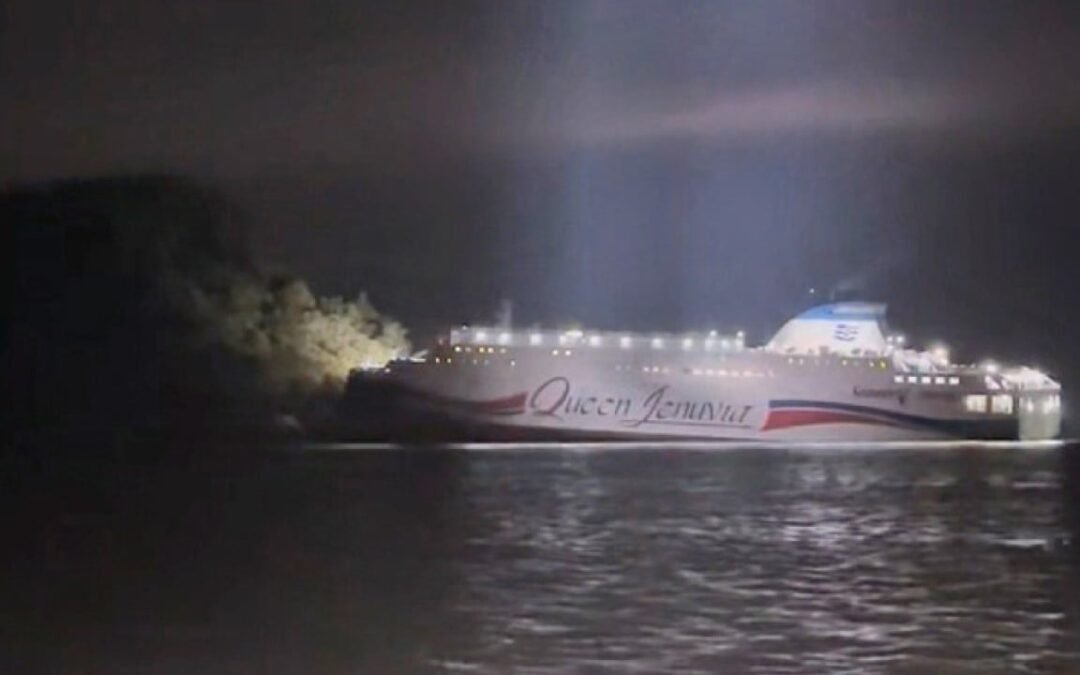 South Korean ferry runs aground, sparking Sewol ferry disaster memories