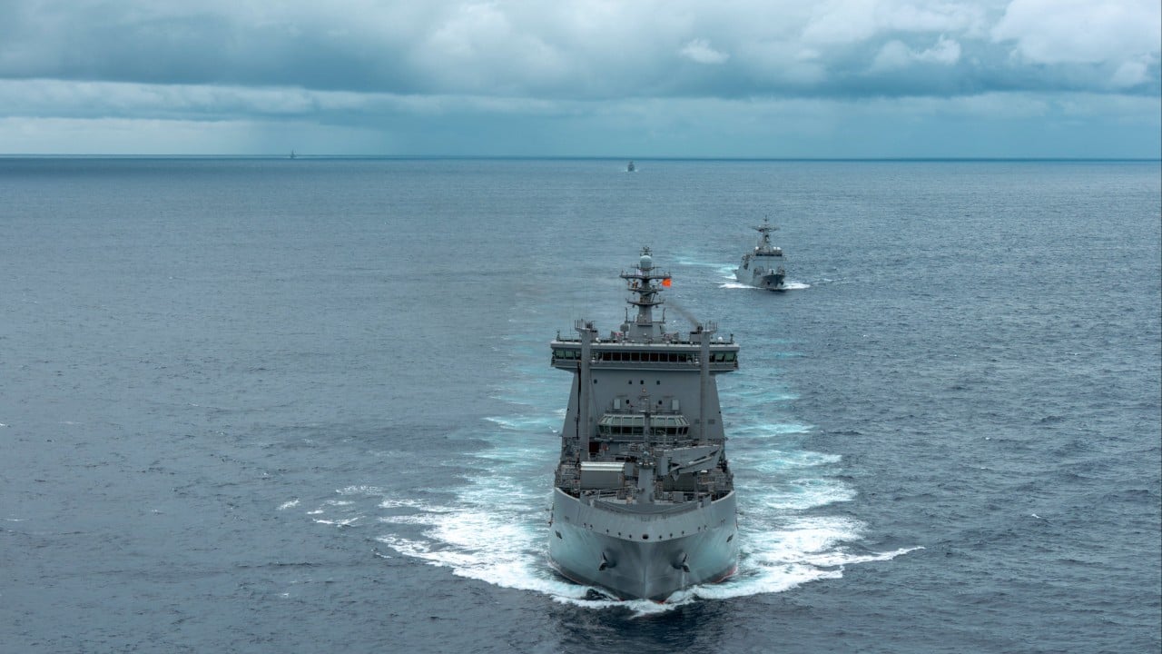 7 Chinese warships followed our navy vessel in East Asia, New Zealand says