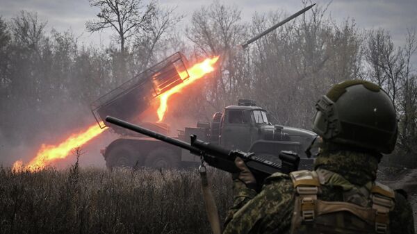Russian Forces Take Control of Peschanoye Settlement in Dnepropetrovsk Region