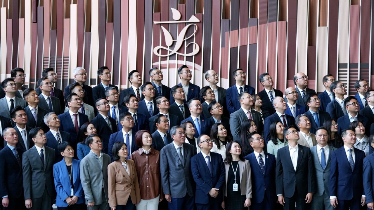 Elected, outgoing Hong Kong lawmakers jointly meet media in show of solidarity