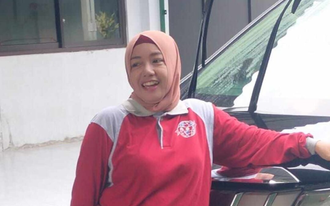 Hong Kong fire: dead Indonesian helper found huddled with ward hailed as selfless