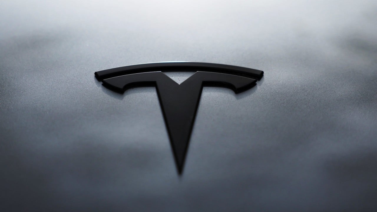 Tesla’s confidence in China; Chinese carmakers post stellar sales in November: 7 EV reads