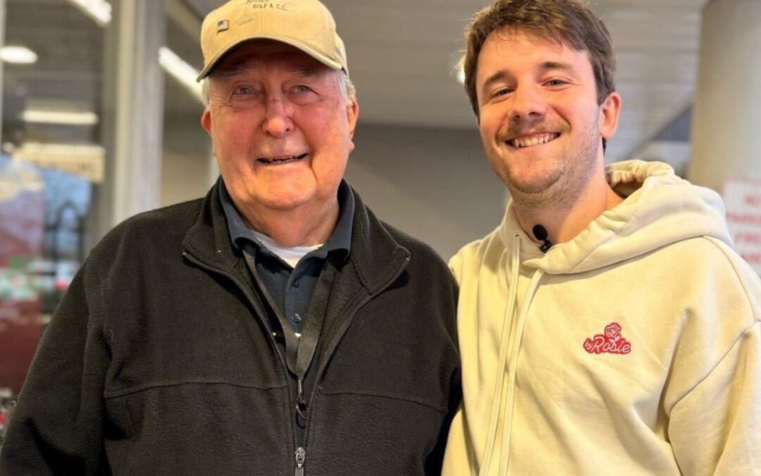 Australian TikTokker gives widowed US cashier, 88, gift of retirement