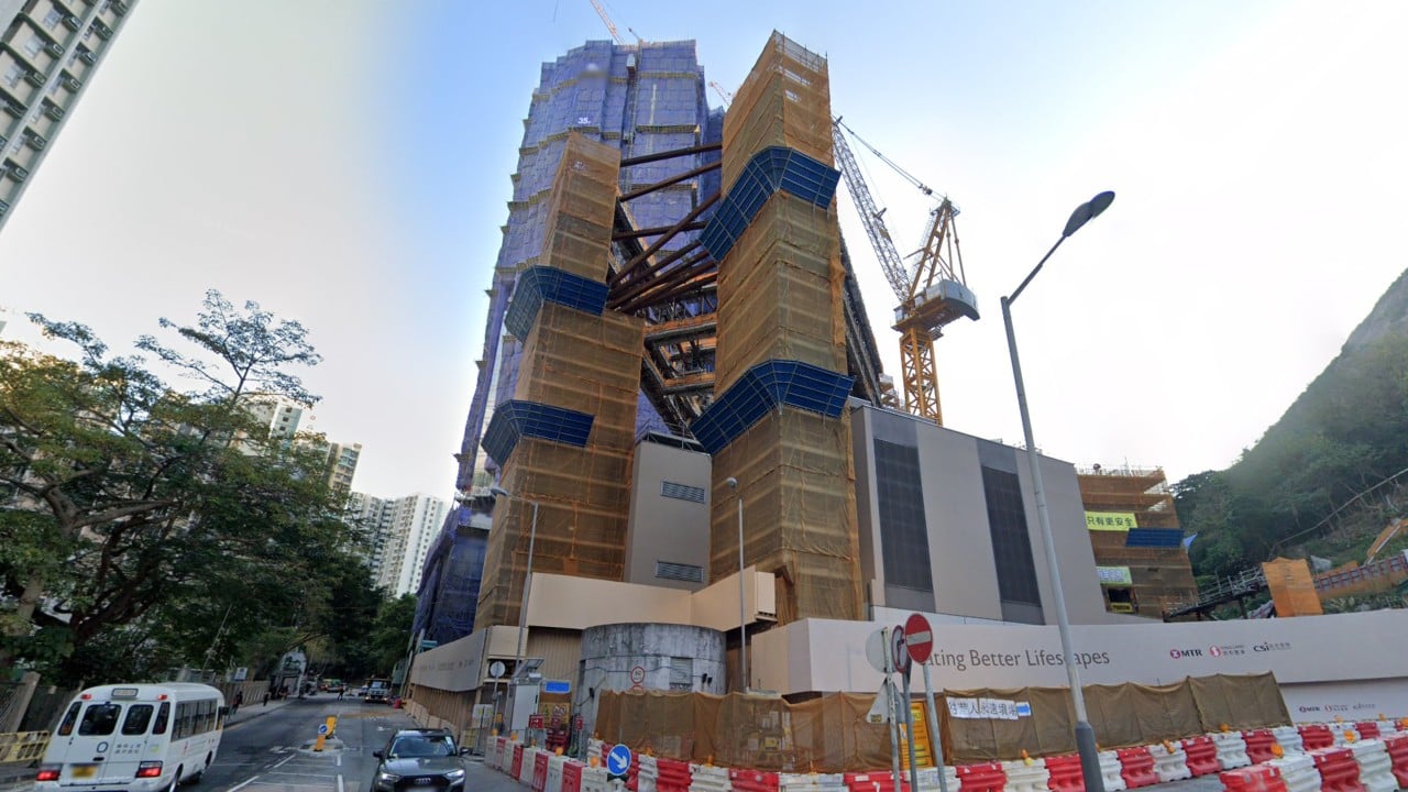 Yau Tong project sells out, raising hopes of market recovery amid rate cuts, rising demand