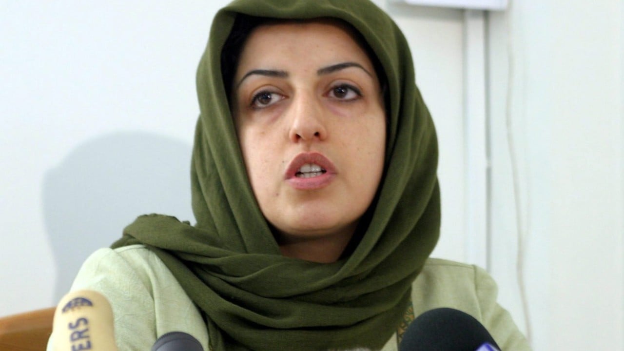 No contact with Iran Nobel winner since arrest, supporters say