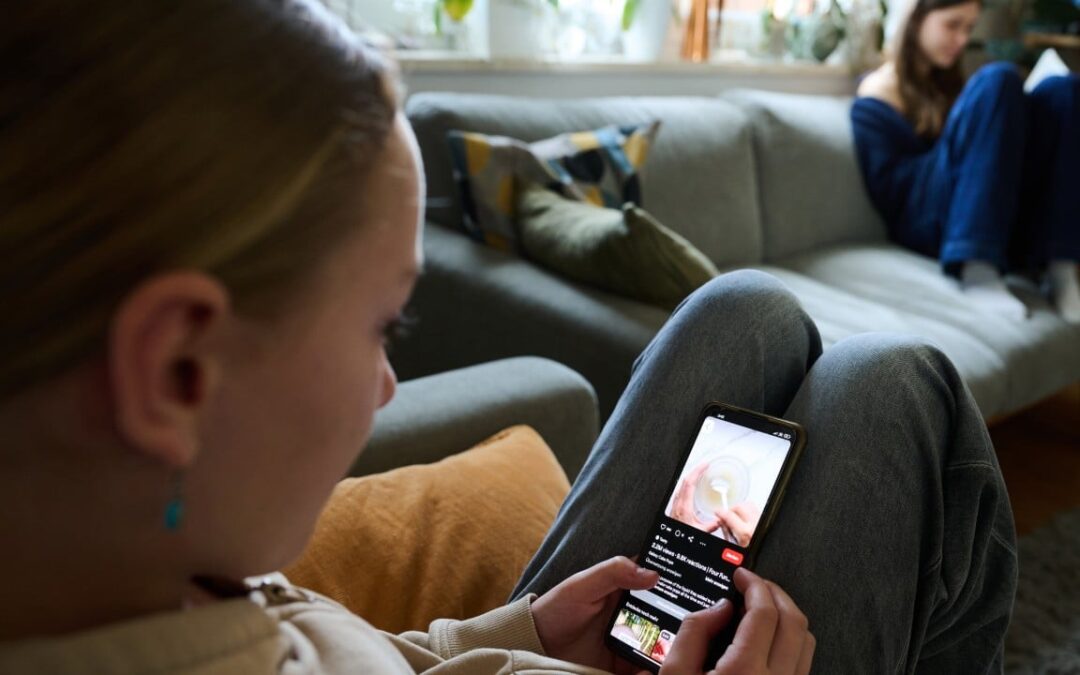 Australian teens bypass social media ban, PM Albanese admits bumpy roll-out