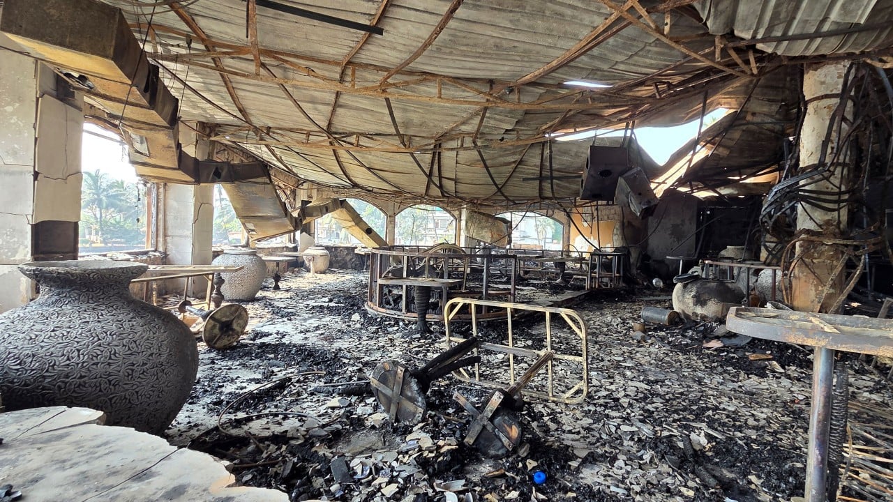 Owners flee to Thailand after Indian nightclub fire killed 25