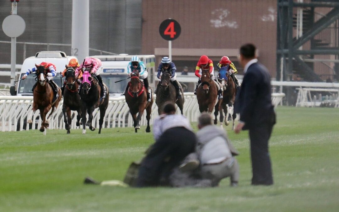HKIR ‘one of the greatest days of Hong Kong racing’ despite scary incident with track invader