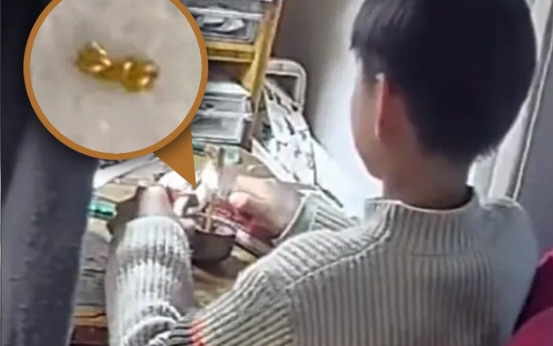 China boy cuts mum’s gold necklace into pieces, gifts it to classmates for friendship