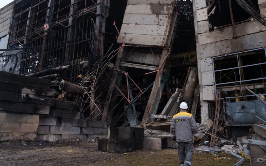 Russia hits Ukraine energy infrastructure in war’s 4th winter, as peace talks drag on