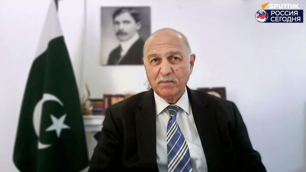 Economic and Political Power Shifting From West to East – Pakistani Senator