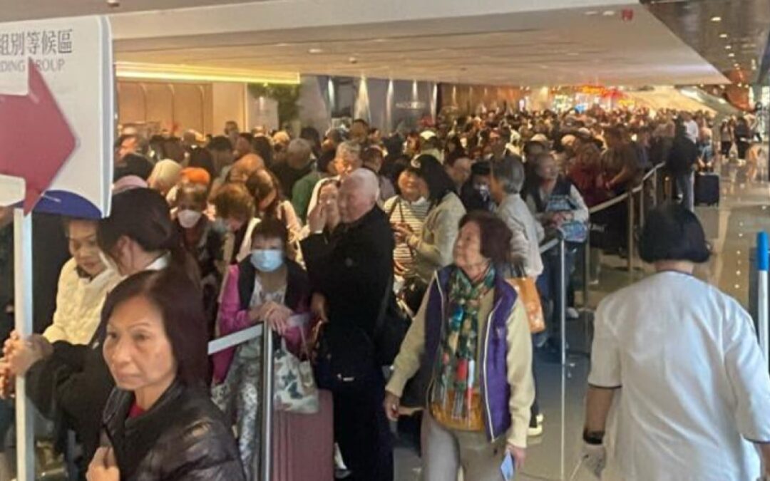 Angry passengers left high and dry after Star Cruises cancels Hong Kong sailing