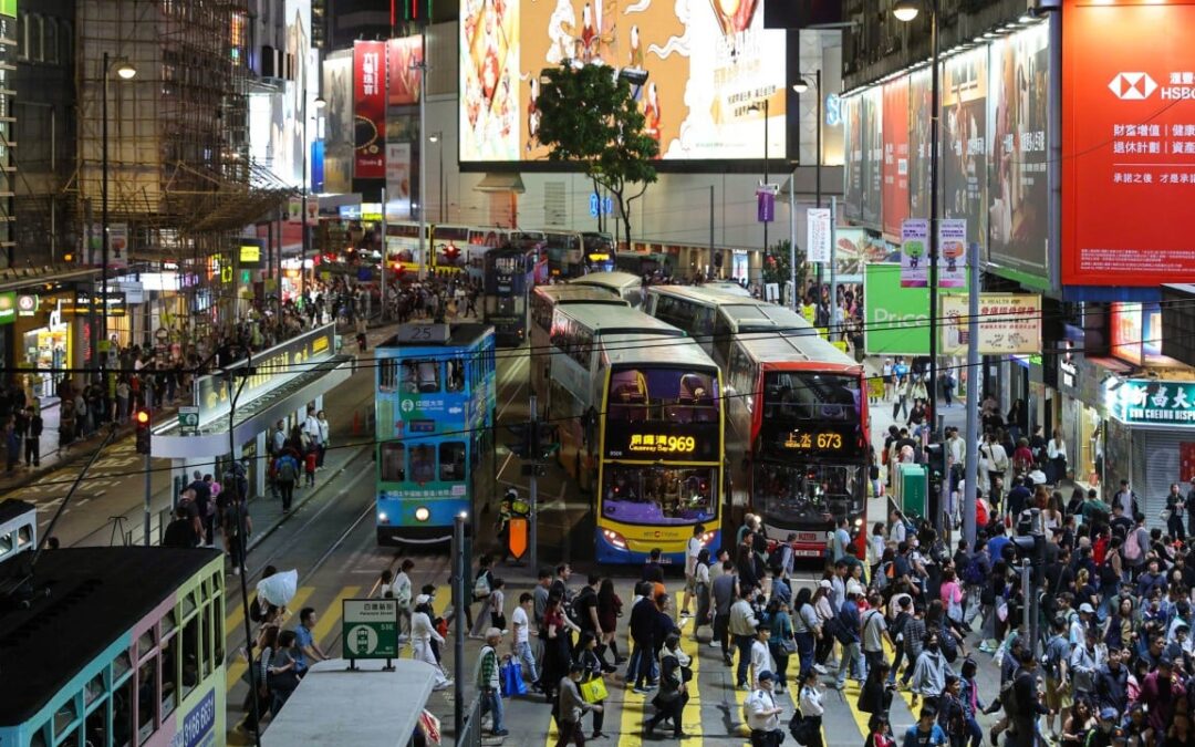 Traffic gridlock in central Hong Kong as crowds throng last day of Lunar New Year fair