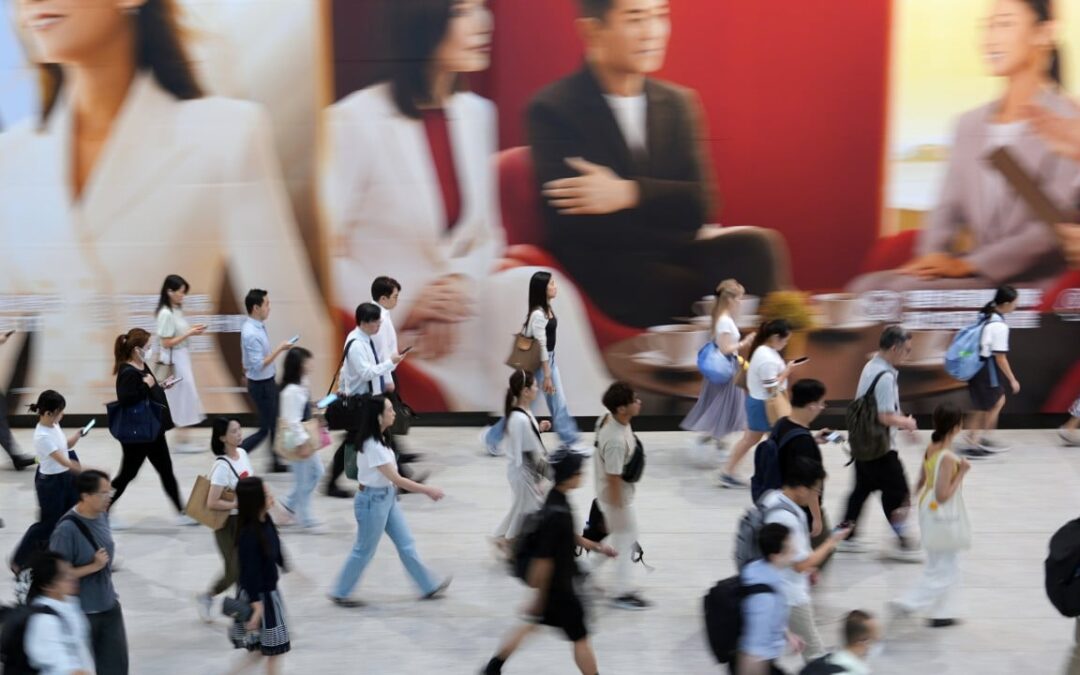 Hong Kong’s jobless rate edges up by 0.1 percentage point to 3.9% over past 3 months