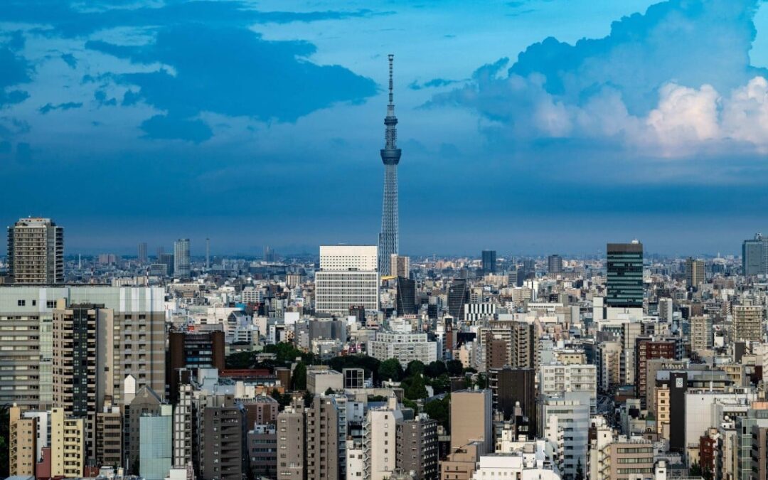 Tokyo Skytree tower closed after 20 trapped in lift for 5 hours