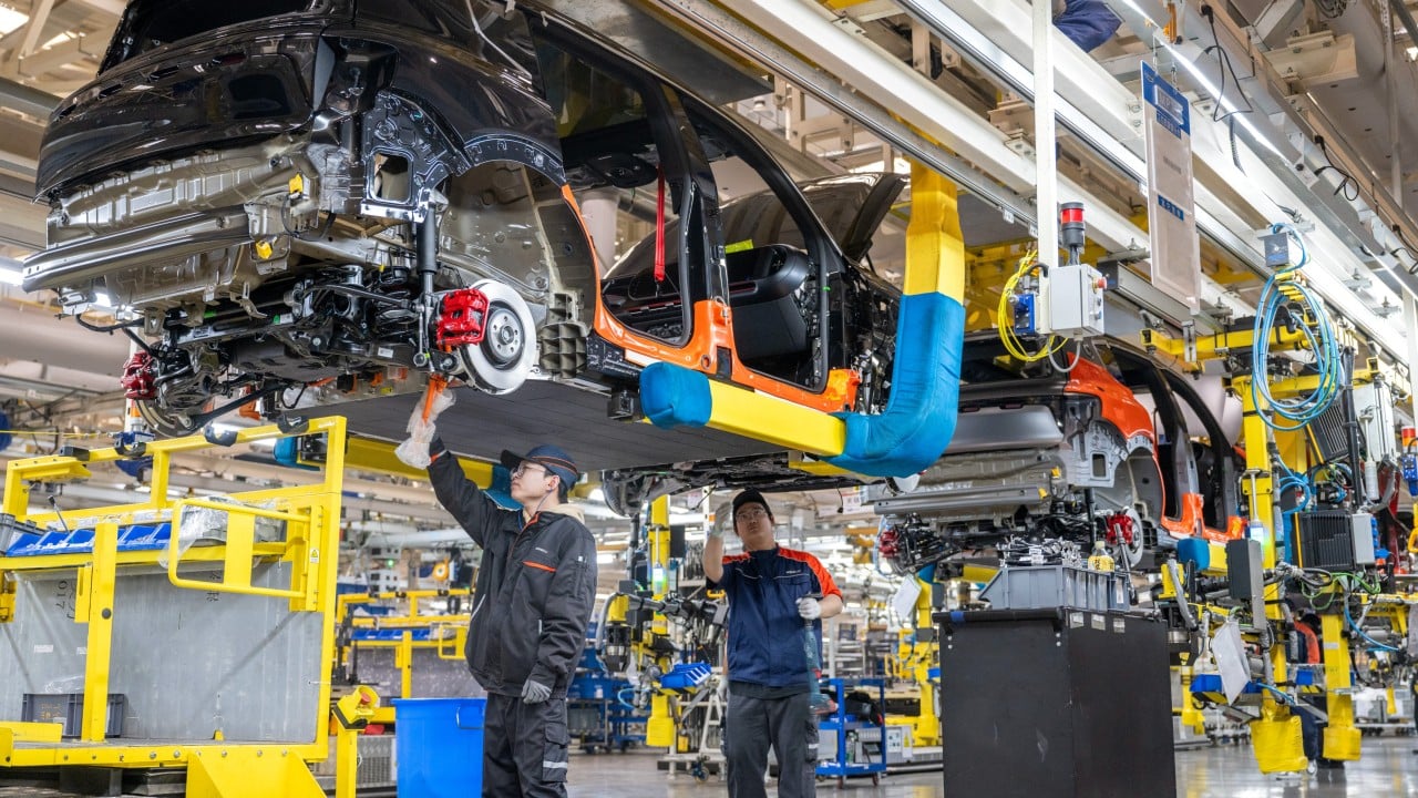 Chinese EV maker Geely bets on longer-range, faster-charging tech over another price war