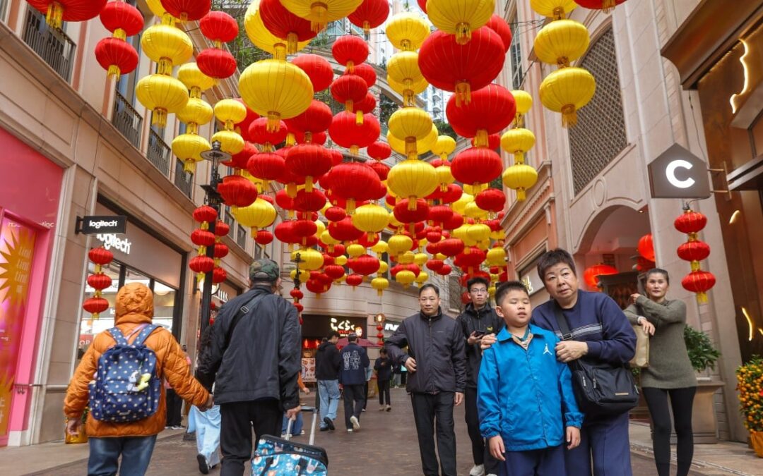 Warm temperatures expected over Lunar New Year holiday in Hong Kong