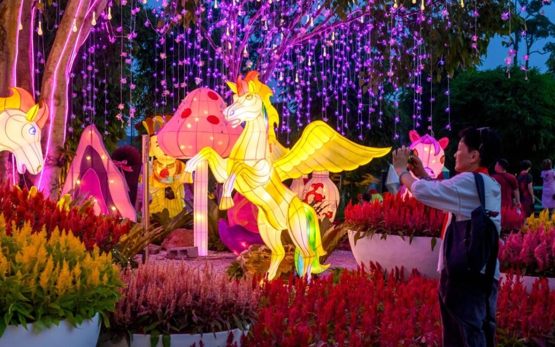 Chinese tourists escaping cold flock to Malaysia for Lunar New Year festivities