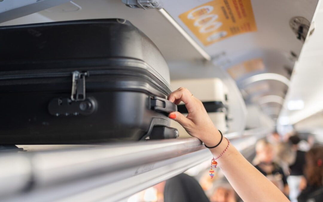 Hong Kong police arrest man after HK$25,000 in cash stolen during flight