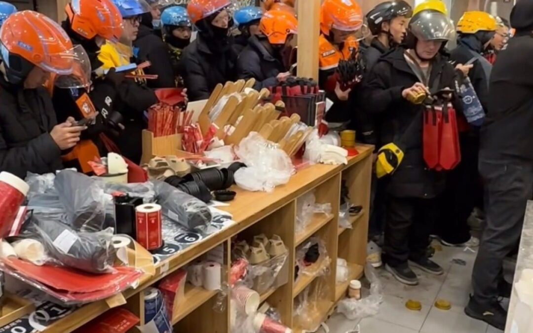 Alibaba’s bubble tea giveaway pushes Qwen past Tencent’s Yuanbao to top of China App Store