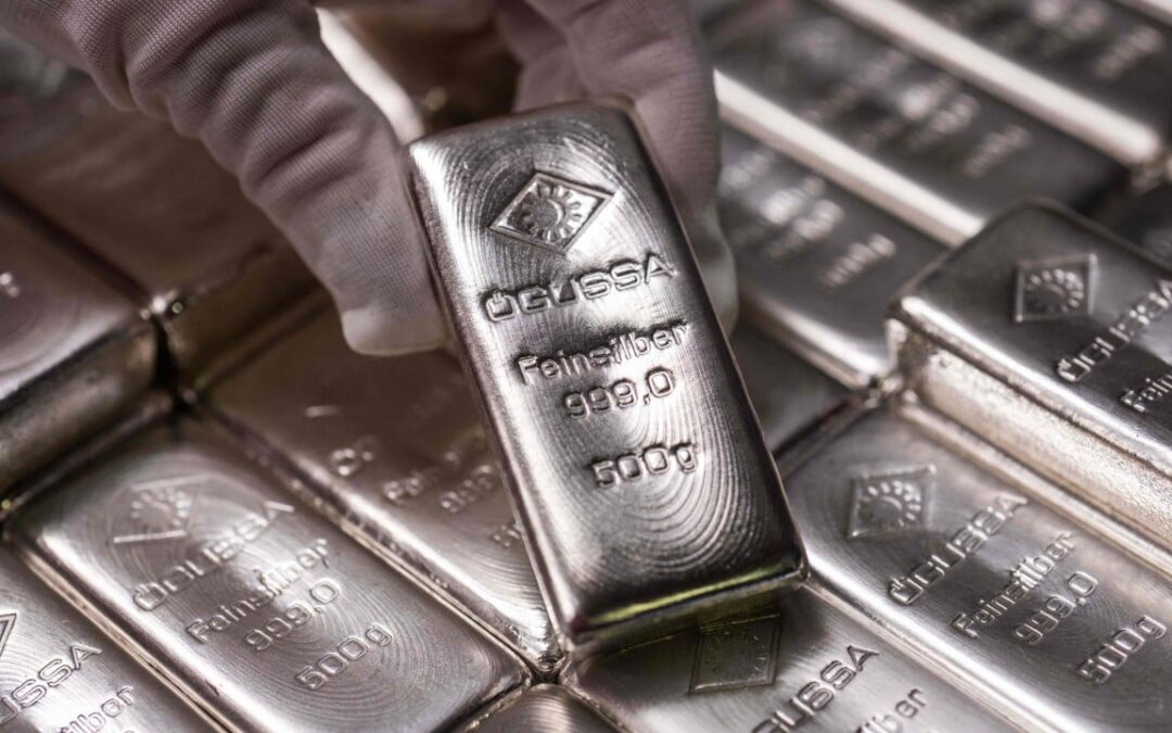 UBS China venture faces wrath of silver investors after valuation change increases losses