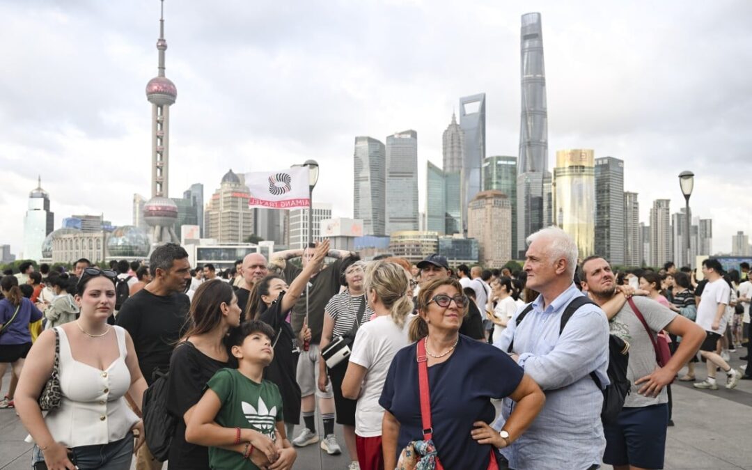 China allows visa-free entry to British, Canadian nationals