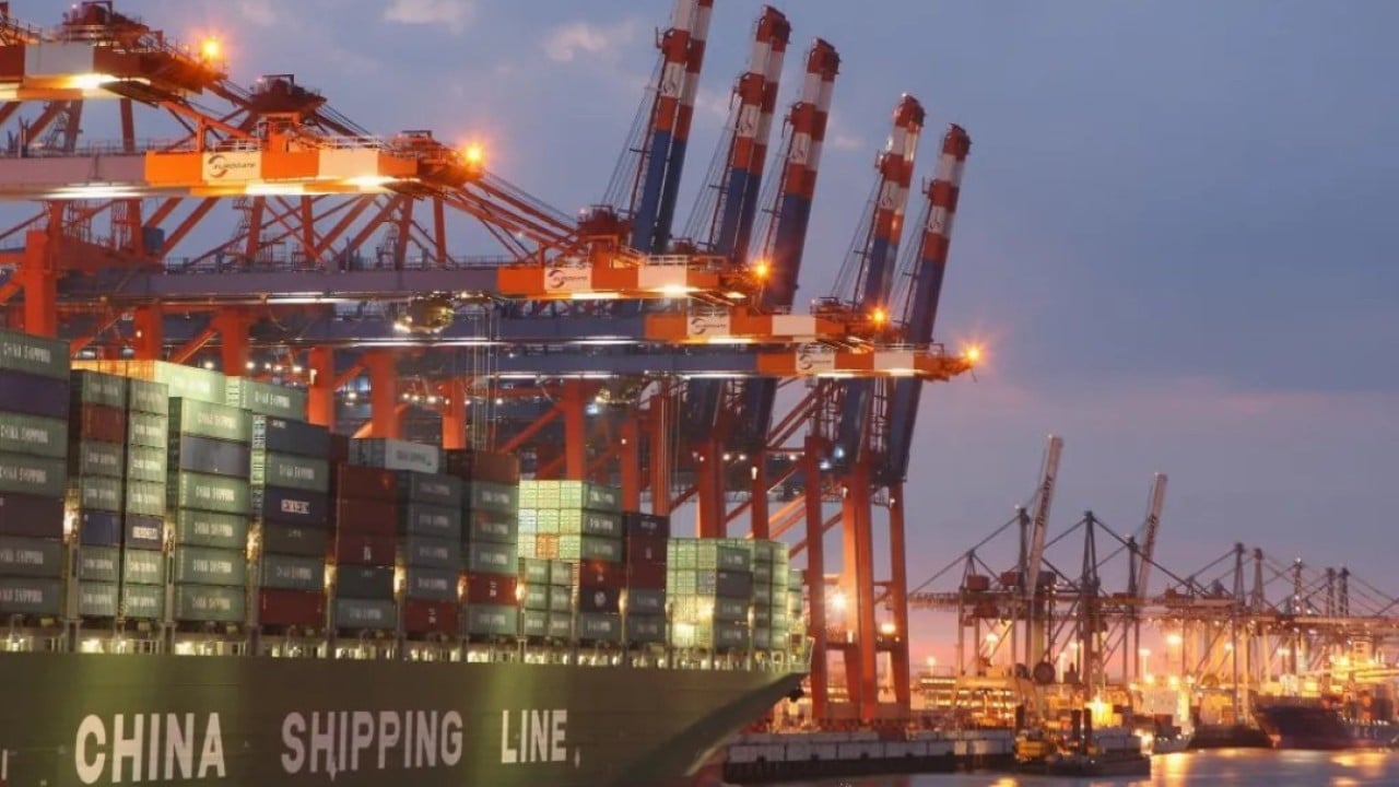 US trade deficit widens sharply in December, testing Trump tariff claims